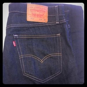 Men’s Dark Wash 511 Levi Jeans